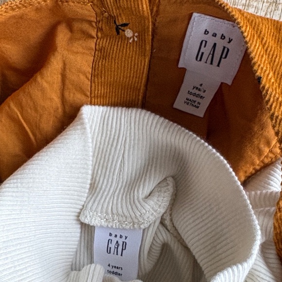 NWOT Gap Girls Outfit size 4 - Picture 3 of 9